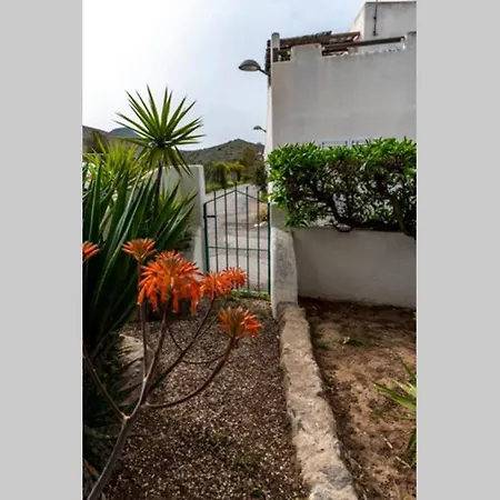 Apartment Turalmeria - Casa Tranquila Con Jardin Y Aparcamiento Privado El Pozo de los Frailes