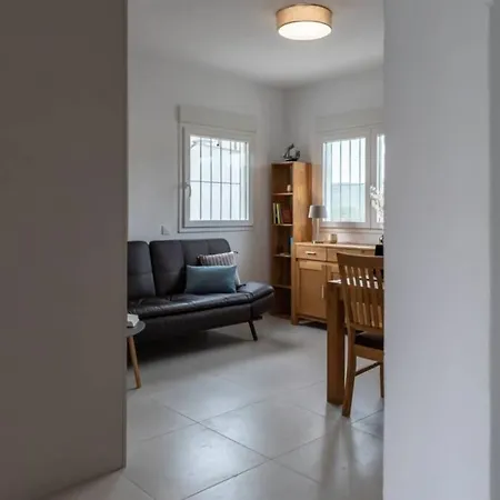 Apartment Turalmeria - Casa Tranquila Con Jardin Y Aparcamiento Privado El Pozo de los Frailes